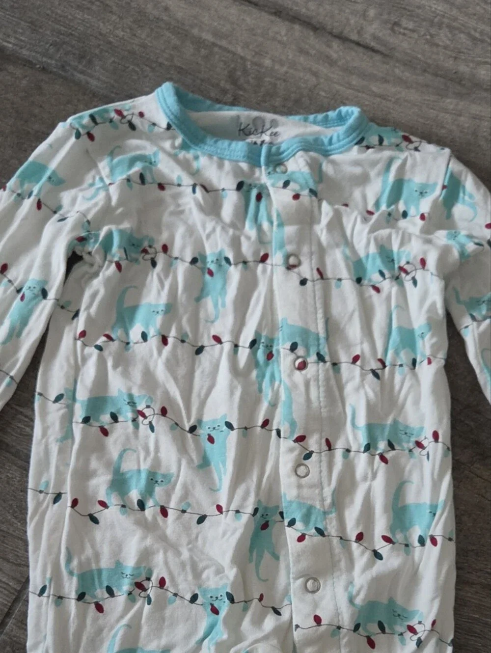 Kickee Pants EUC 6-9 Months Evergreen Tree and Holiday Kitty Footie Rompers